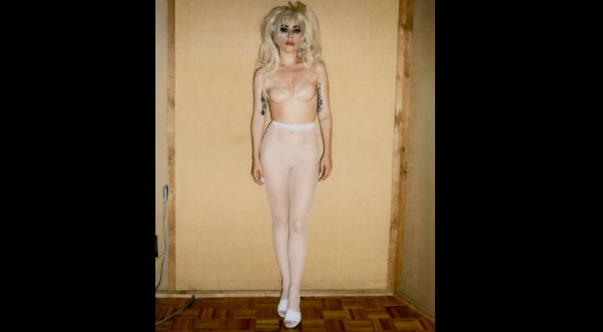 Lady Gaga se desnuda y deja atónito al mundo entero (FOTOS)