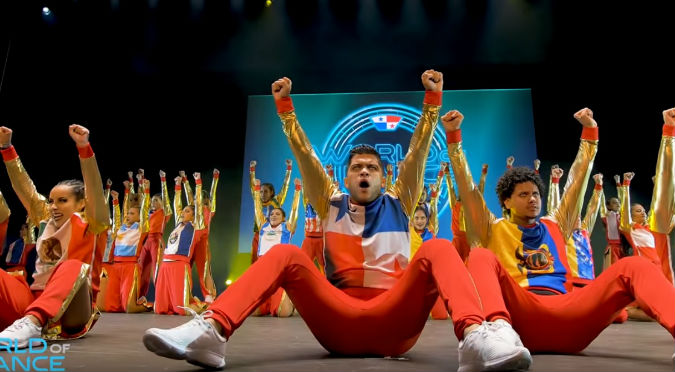 Espectacular coreografía de latinos impacta al mundo (VIDEO)