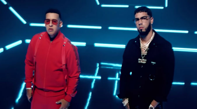 Daddy Yankee y Anuel arrasan con 'Adictiva'  (VIDEO OFICIAL)