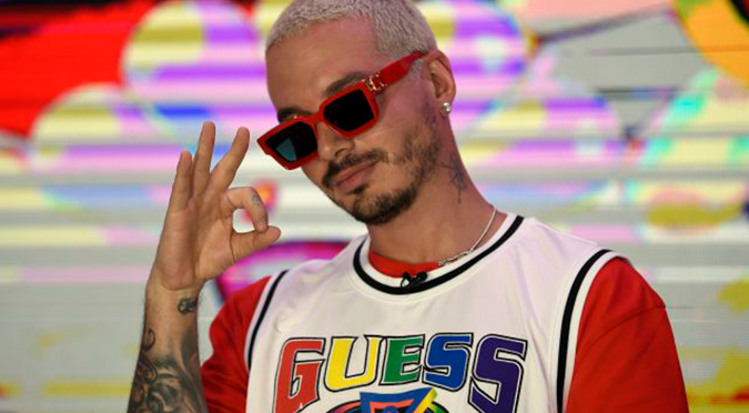 J Balvin se ubica en el primer lugar del listado Billboard por segunda semana consecutiva