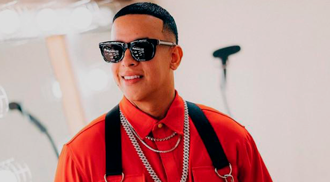 Daddy Yankee celebra en Twitter tras ganar premio de iHeartRadio por su tema “Con Calma”