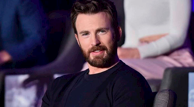 Chris Evans publica foto íntima por error en su historia de Instagram y se vuelve tendencia en redes