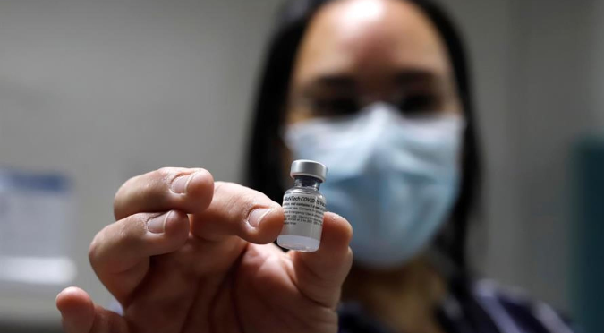 Vacuna COVID-19: Perú concreta la compra de un millón de dosis que llegarán en enero