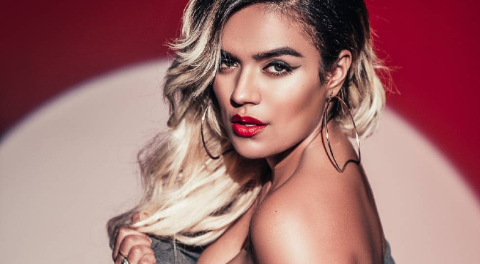 Karol G muestra su nueva figura luego de tres meses de arduo entrenamiento | FOTO