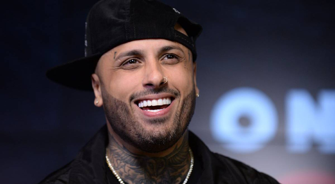 Nicky Jam cumple el sueño de un fanático y lo pasea en su Lamborghini por las calles de Miami | VIDEO