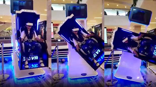 Mujer cae de simulador de realidad virtual y pensó que era parte del juego | VIDEO