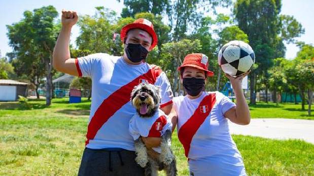 Repechaje al mundial: ven al club zonal Huiracocha con tu perrito para armar la 'hinchada canina'