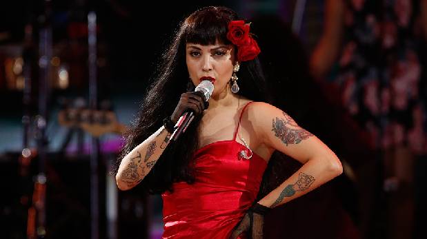 Mon Laferte confiesa que se enamoró de un peruano y hasta le escribió una canción | VIDEO