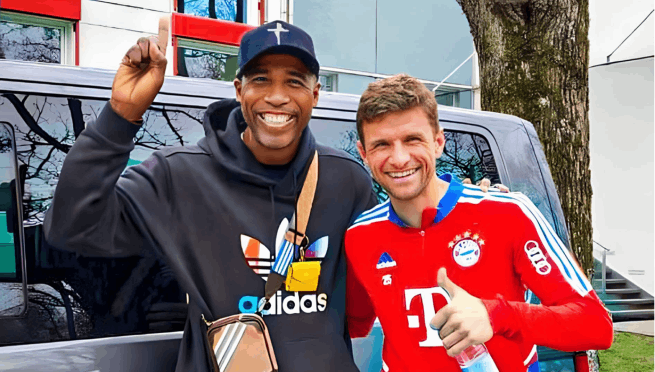 ¡Junte de cracks! 'Cuto' Guadalupe y su histórico encuentro con Thomas Müller en Alemania | VIDEO