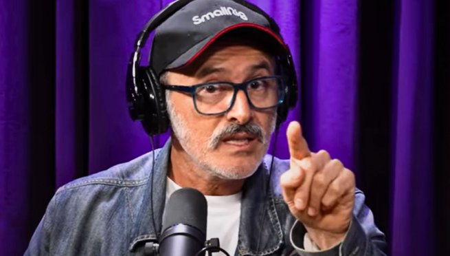 Carlos Alcántara 'estalla' por críticas a “Asu Mare”: “No pueden compararme con Spielberg o Tarantino”