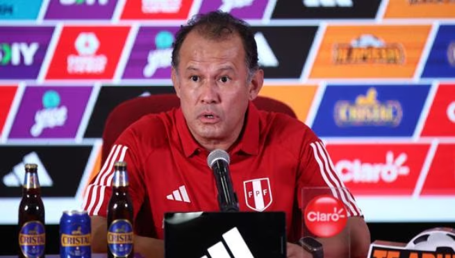 Juan Reynoso no piensa renunciar: “Mi intención es devolverles todo lo que el fútbol me ha dado”