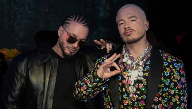 J Balvin presume sus propias figuras de cera en Nueva York