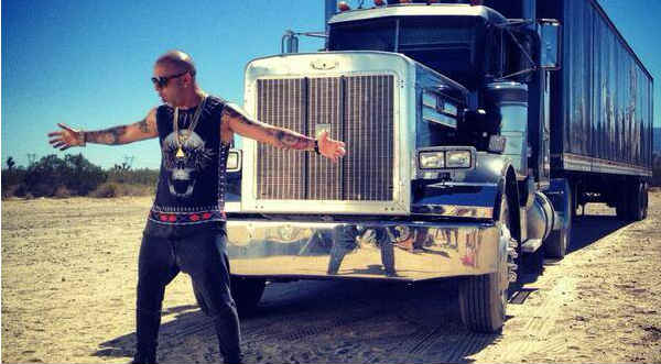 Video: Wisin presenta el ‘preview’ de Que Viva la Vida