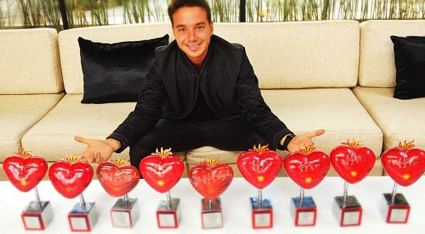 J Balvin sigue arrasando con todos los Premios Nuestra Tierra