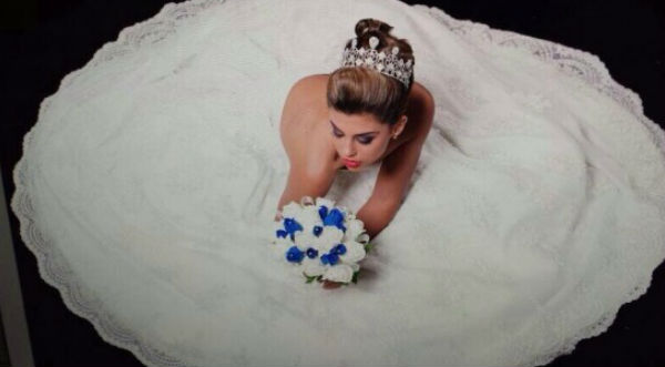 ¿Alondra García alista su vestido de novia? – FOTOS