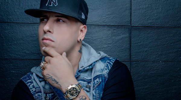 Nicky Jam comparte tiernas imágenes de su pequeña hija – FOTOS