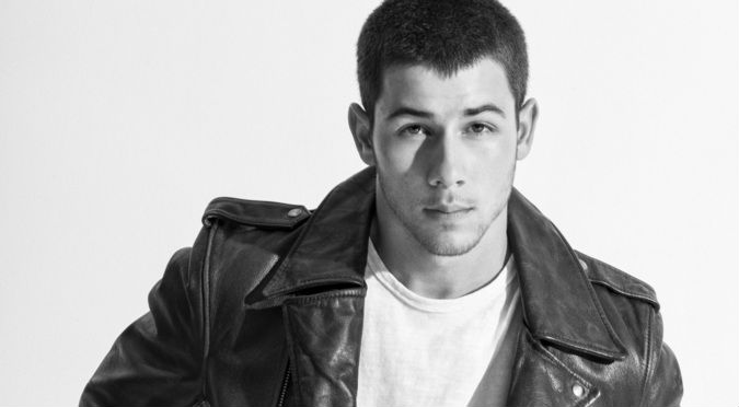 ¡Nunca te lo hubieras imaginado! Nick Jonas es muy peligroso por …