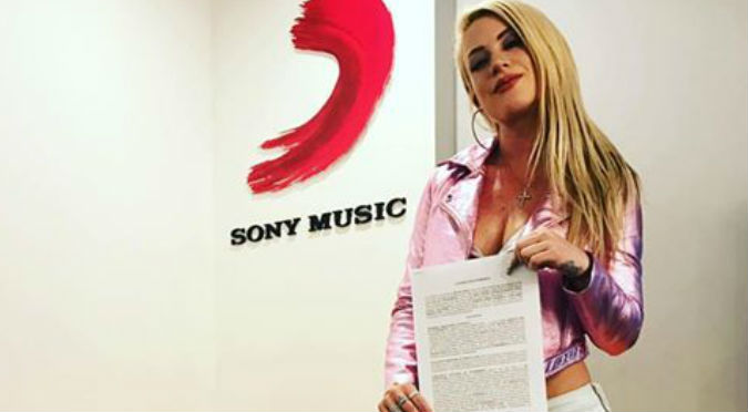 ¡Qué bueno! Leslie Shaw firmó con Sony Music (VIDEO)