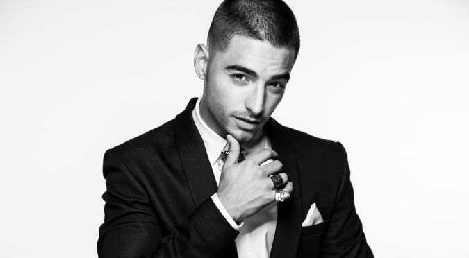 ¿Ya tiene novia? Maluma es captado besando a actriz mexicana