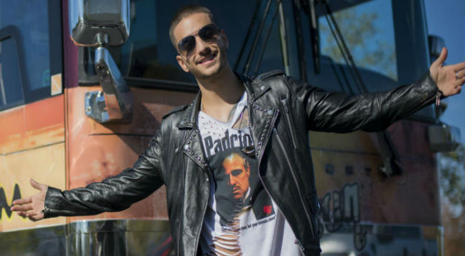 Así rechazó Maluma a una fanática cuando intentó besarlo (VIDEO)