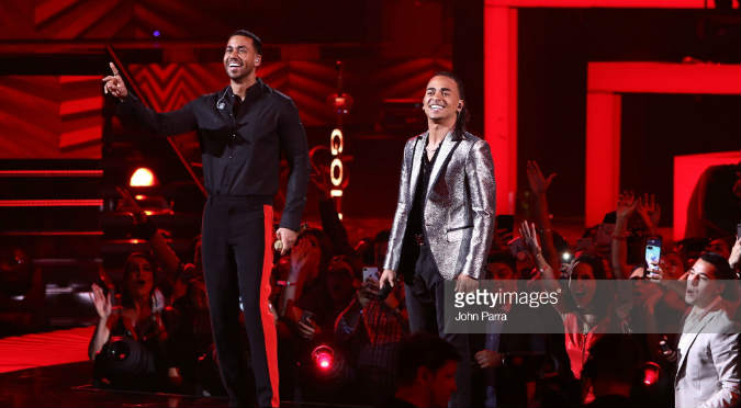 Ozuna cantó bachata junto a Romeo Santos en vivo (VIDEO)