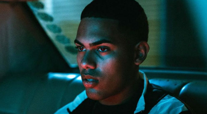 Myke Towers presenta a su hijo recién nacido en redes sociales (FOTOS)