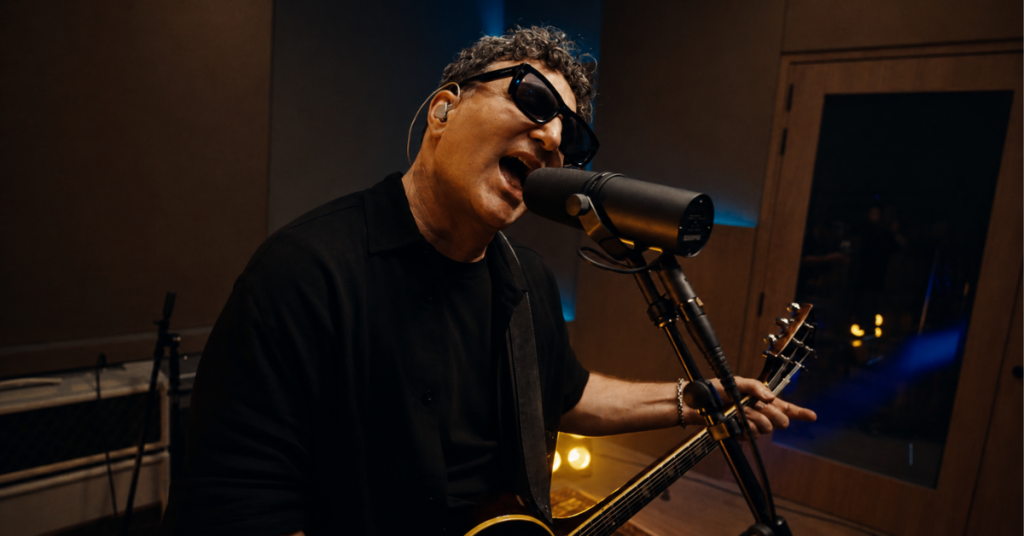 JEFFRY FISCHMAN REVIVE LOS CLÁSICOS DE LIBIDO Y PRESENTA UNA NUEVA VERSIÓN DE “INVENCIBLE”