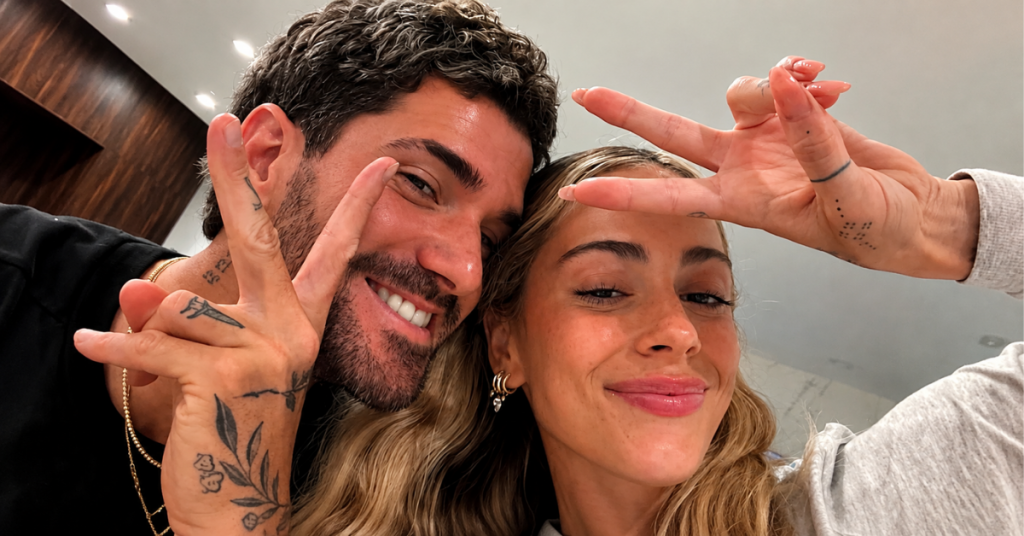 ¡Hay boda! Tini Stoessel sorprende con anuncio de boda con Rodrigo De Paul